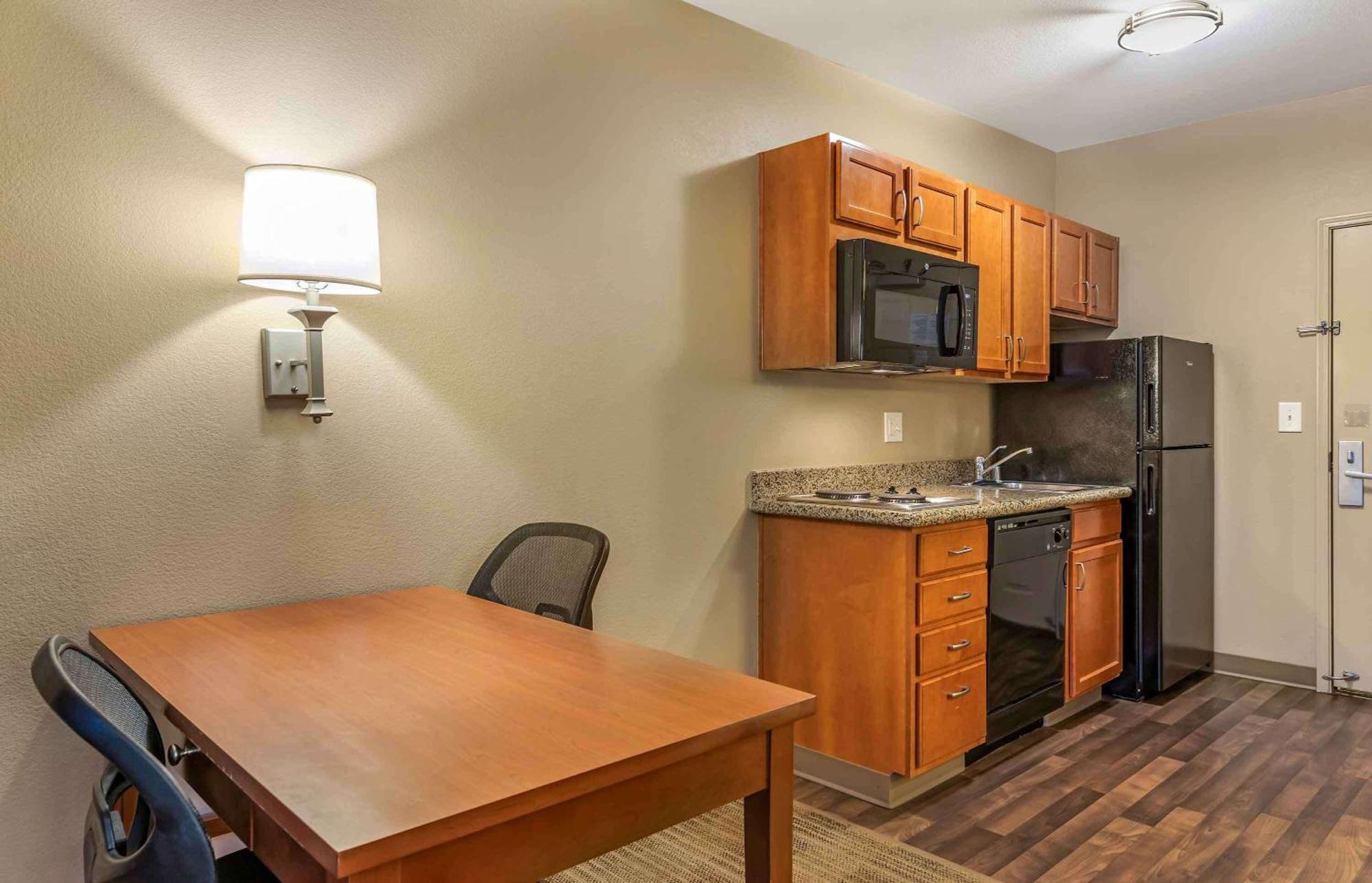 Extended Stay America Suites - Bakersfield - Chester Lane Esterno foto